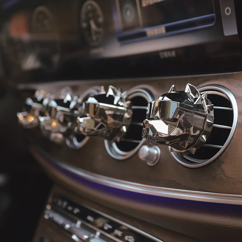 NO PROFUMO Bulldog Deodorant for Auto Perfume Decoration Car Geur Clip Bulldog Fragrance Perfume Parfum Voiture Car Diffuser