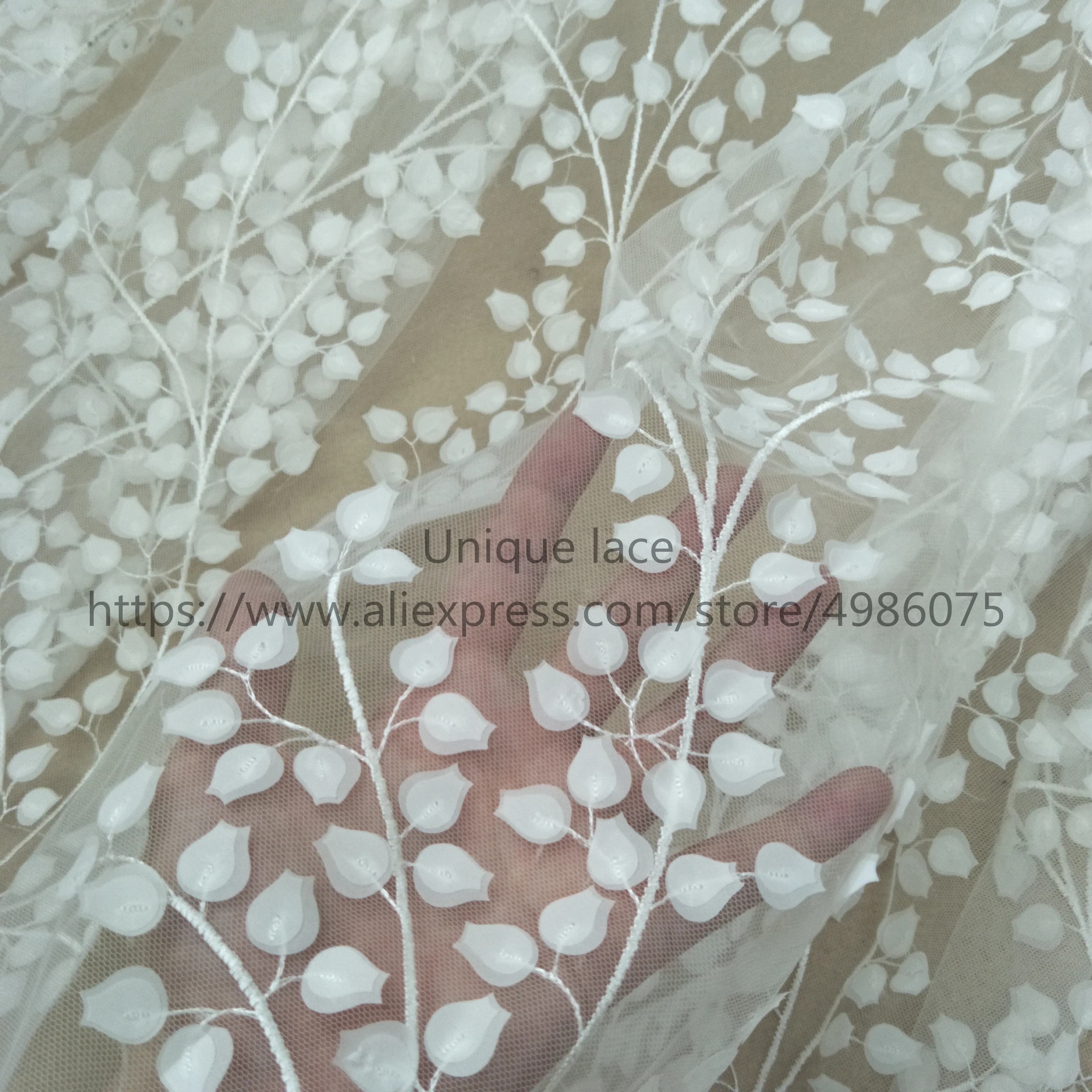 2019 Elegant ivory laser wedding dress lace fabric 3D leafs bridal lace sell by yard