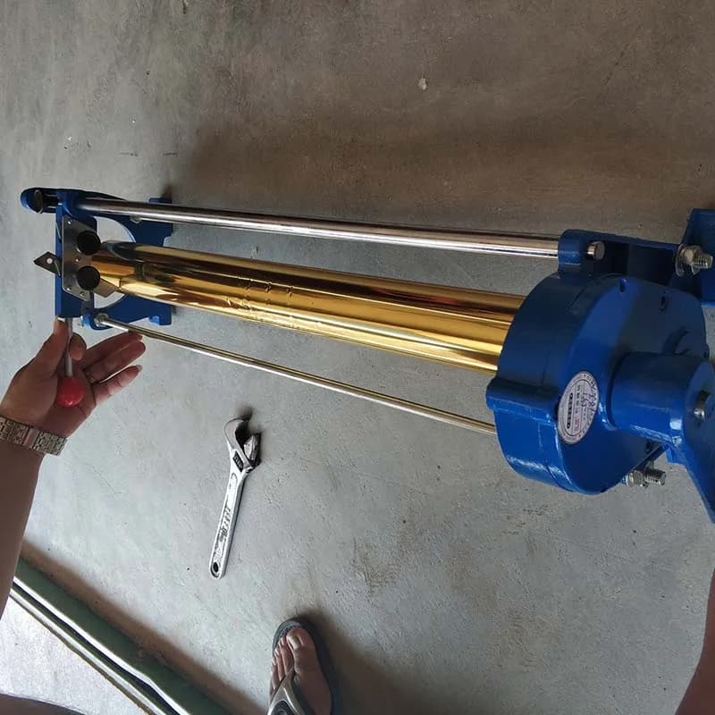 Utensile per macchina da taglio manuale in rotolo di stampa a caldo con taglierina per vinile PU in carta stagnola dorata da 26 pollici