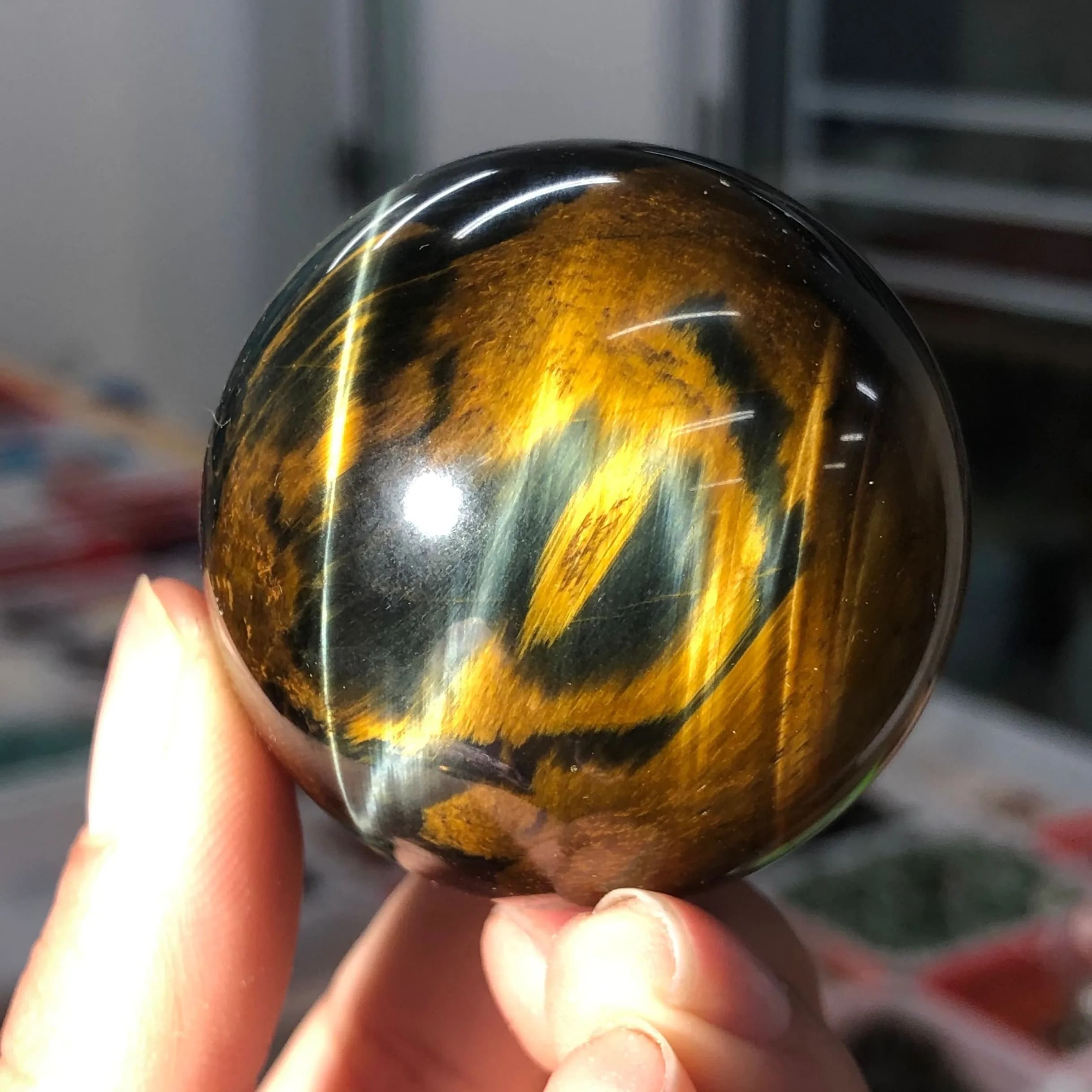Guarigione della sfera della sfera di cristallo dell'occhio di tigre blu naturale 40-45MM
