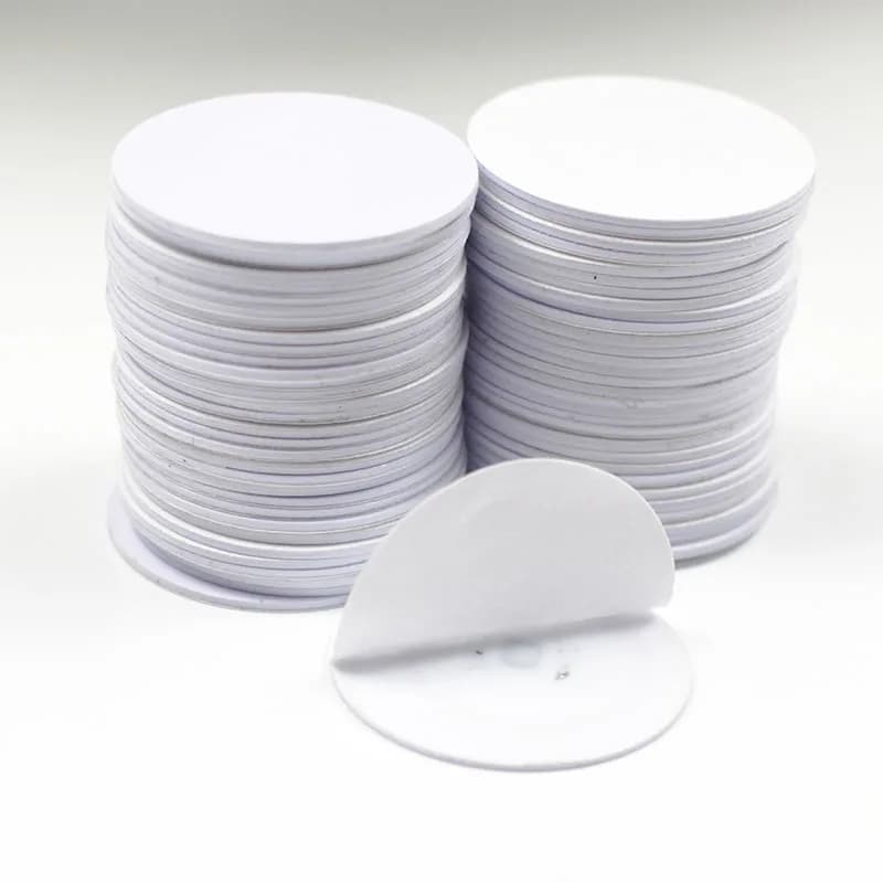 1000 Pz/lotto 25mm 13.56Mhz NFC 213 Adesivo Adesivo Moneta Carta NFC213 PVC Tag Impermeabile Per Tutti I Telefoni NFC