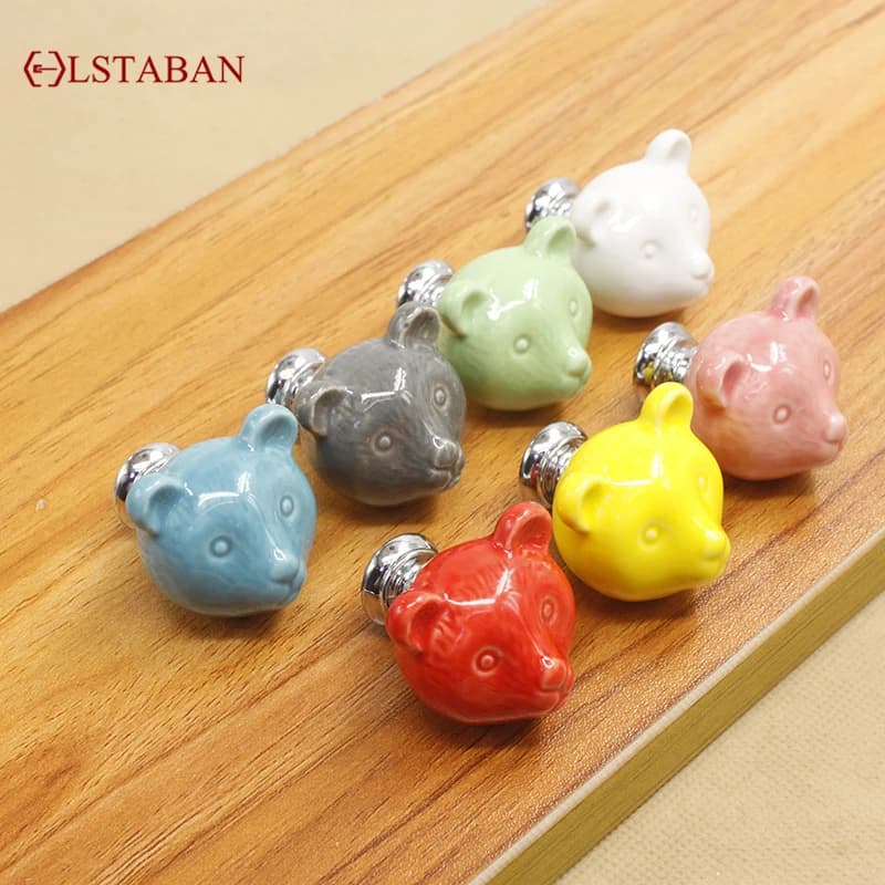 Maniglia in ceramica moderna europea Maniglia per animali colorati Maniglia per cassetti per armadietti Maniglia per porta per scarpe Maniglia per armadietto del vino