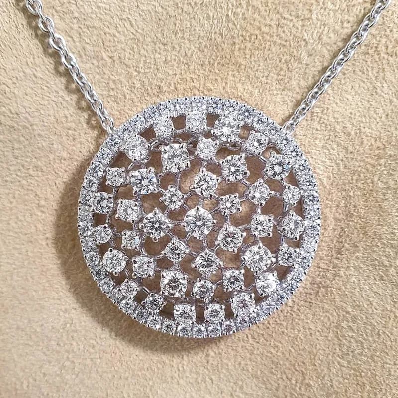 Huitan Full Dazzling CZ Stone Round Shaped Pendant Necklace Silver Color O Chain Luxury Wedding Accessories Women Trendy Jewelry