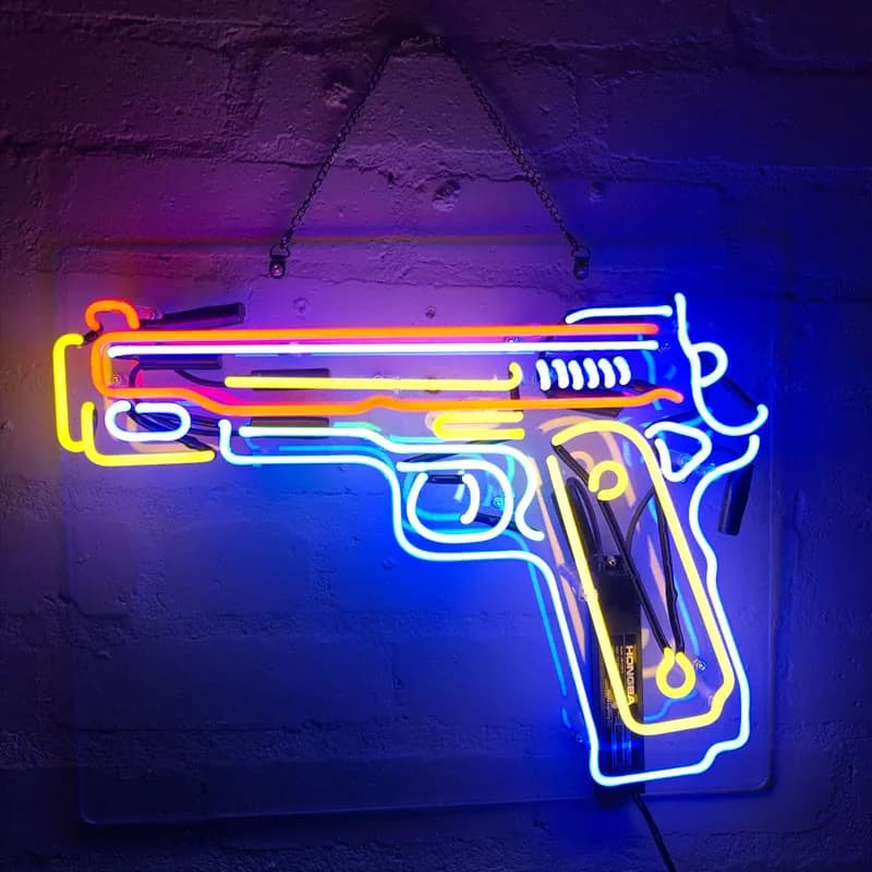 Insegna al neon per pistola Sala giochi Display Lampadine al neon Insegna artigianale Iconica Beer bar Insegna Lampade Pubblicità Luce da parete Insegna Anime Room