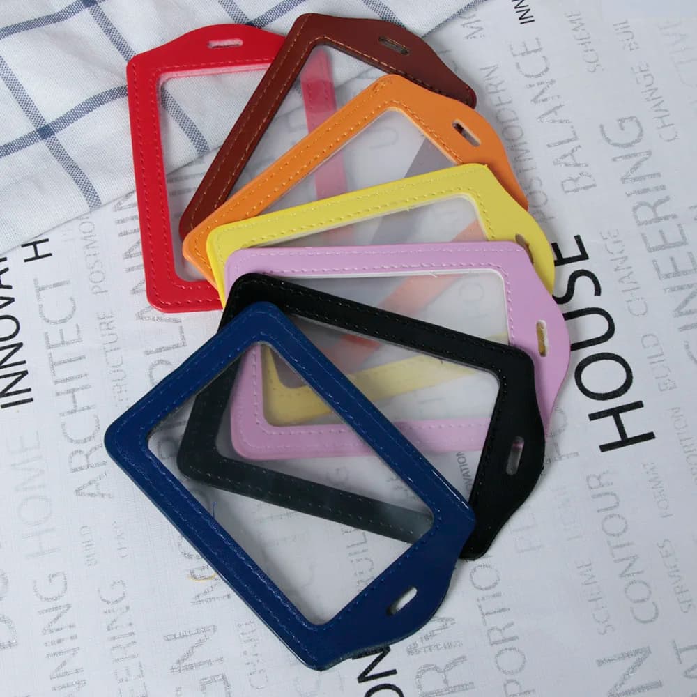 Porta Etichette Bagaglio in Pelle PU Colorata con Finestra Trasparente, Protezione per Etichette ID per Valigie e Bagagli da Viaggio
