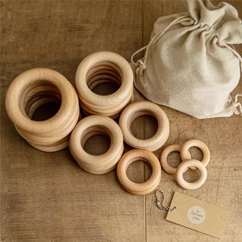 Facciamo 50 pezzi Anelli di legno Fai da te Personalizza Logo 98/70/55/40mm Superficie liscia Legno d'acero naturale Roditore Dentizione del bambino Bpa gratuito