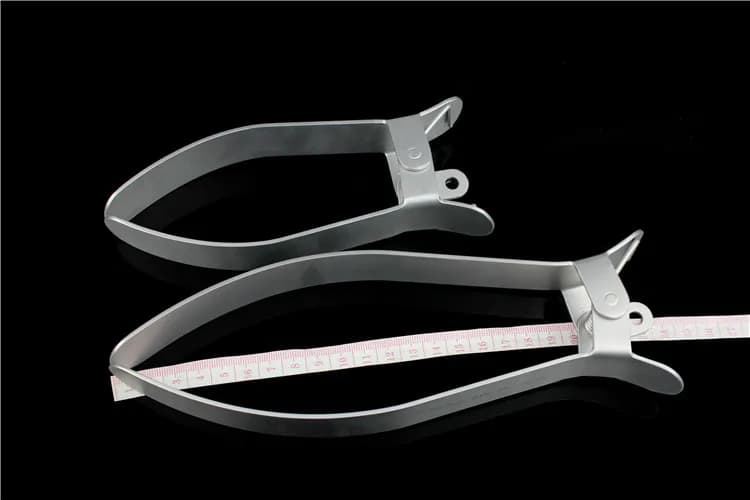 Strumento ortopedico medico teglia tibiale HTO articolazione del ginocchio posizione alta osteotomia clip femorale chirurgica supporto per clip per osso tibia