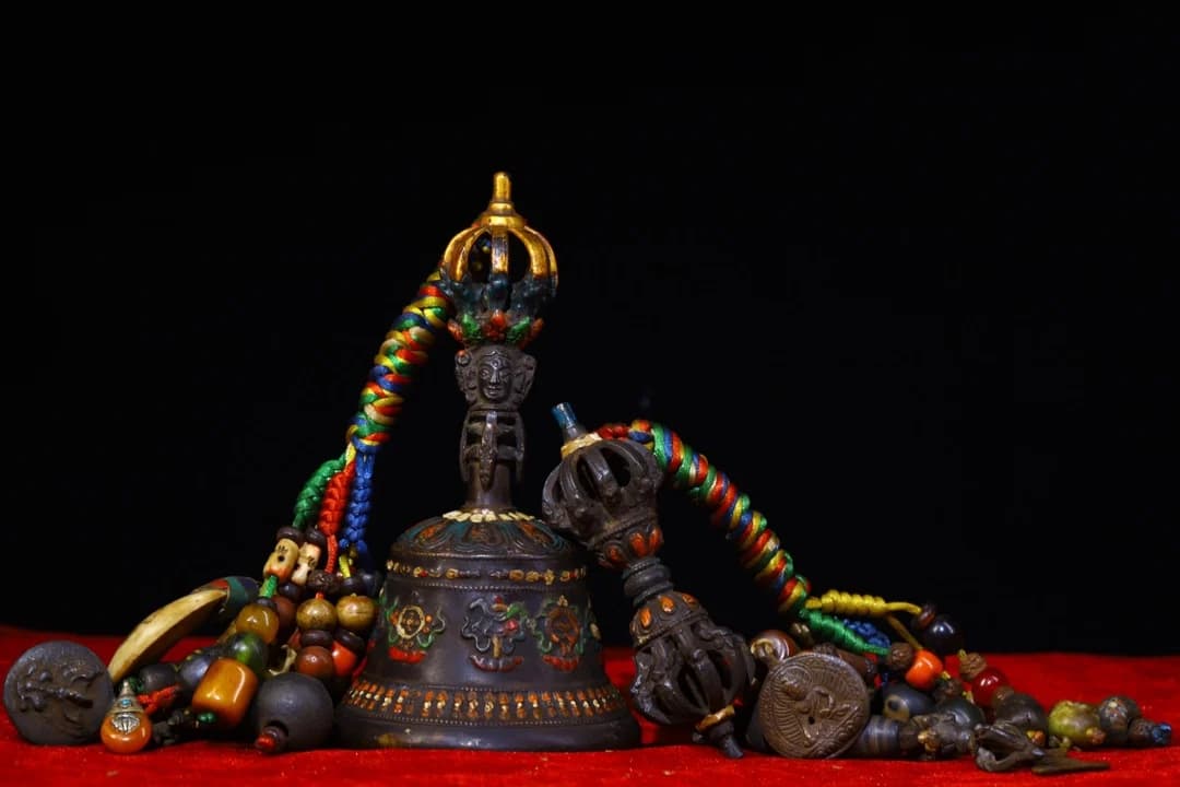8"Tibetan Temple Collection Old Bronze Painted Old Ringing Bell Pendant Amulet Bells Vajra set Dharma Worship Hall Town House