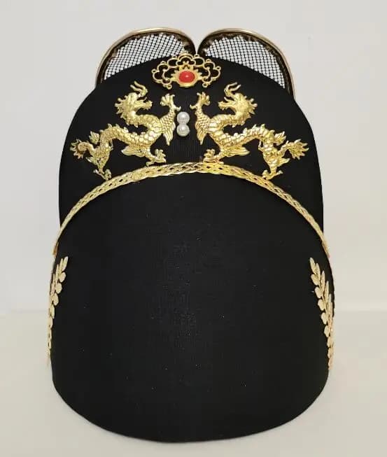 Antica dinastia Ming cinese Hanfu Hat Men Official Cap Emperor Stage eseguire