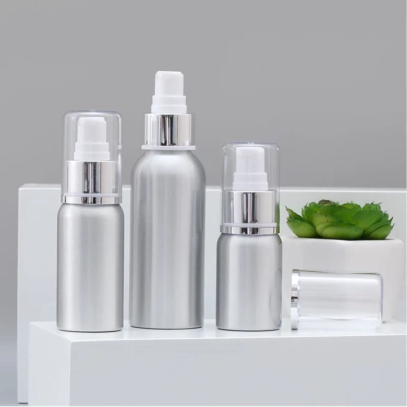 Flacone in alluminio da 30 ml con pompa a pressione per lozione, emulsione, siero, fondotinta, tonico, prodotti per la cura della pelle, confezione cosmetica.