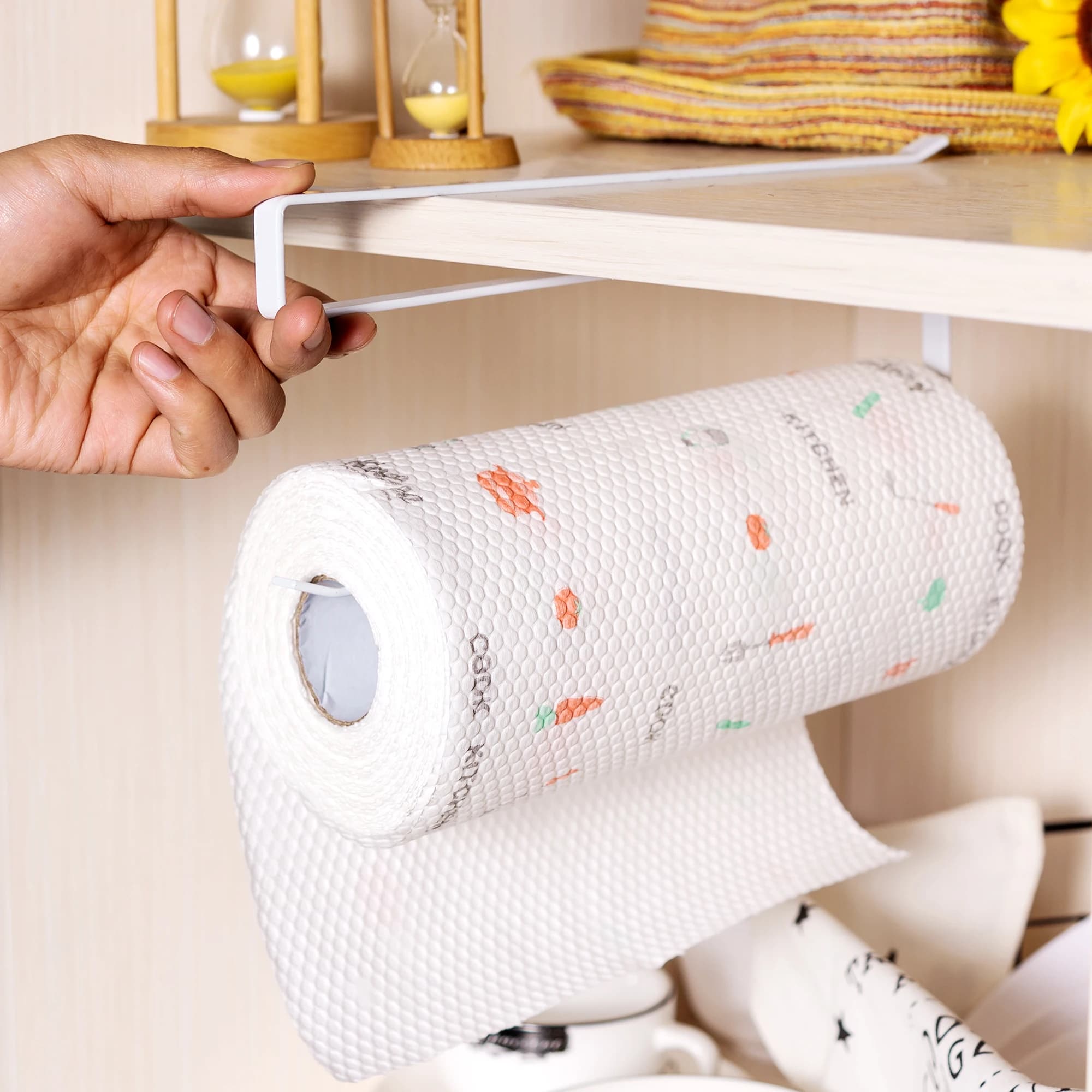 Portarotolo da cucina Sticke Rack Portarotolo in ferro per bagno Porta asciugamani da toilette Ganci per riporre la casa Scaffale per fazzoletti Organizzatore