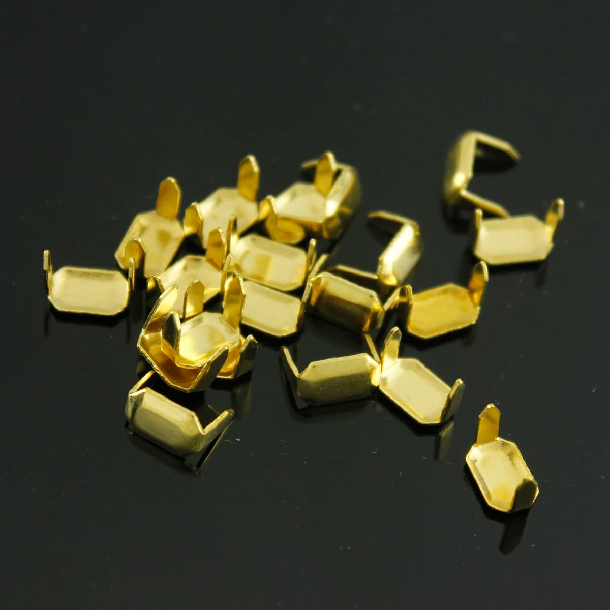 20 Pcs Ottone Graffette Due Poli per la Cinghia di Cuoio Loop Keeper Collegare Mestiere di Fissaggio Ferramenteria E Attrezzi Accessori