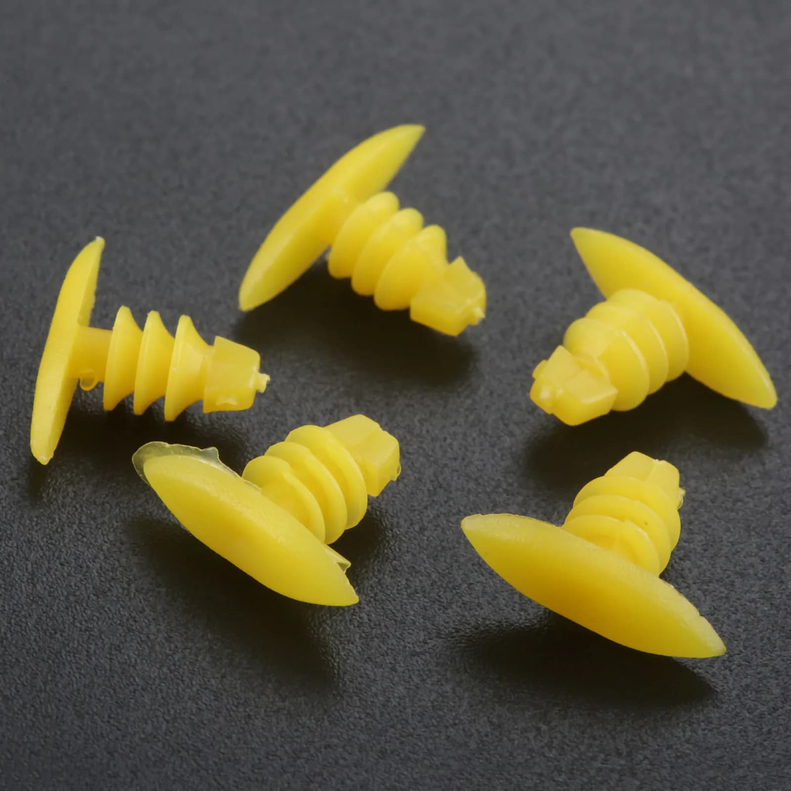 200 pezzi di fissaggio automatico universale sostituire le viti fermo di tenuta rivetti di plastica Clip di tenuta per Honda Toyota per tutte le Auto