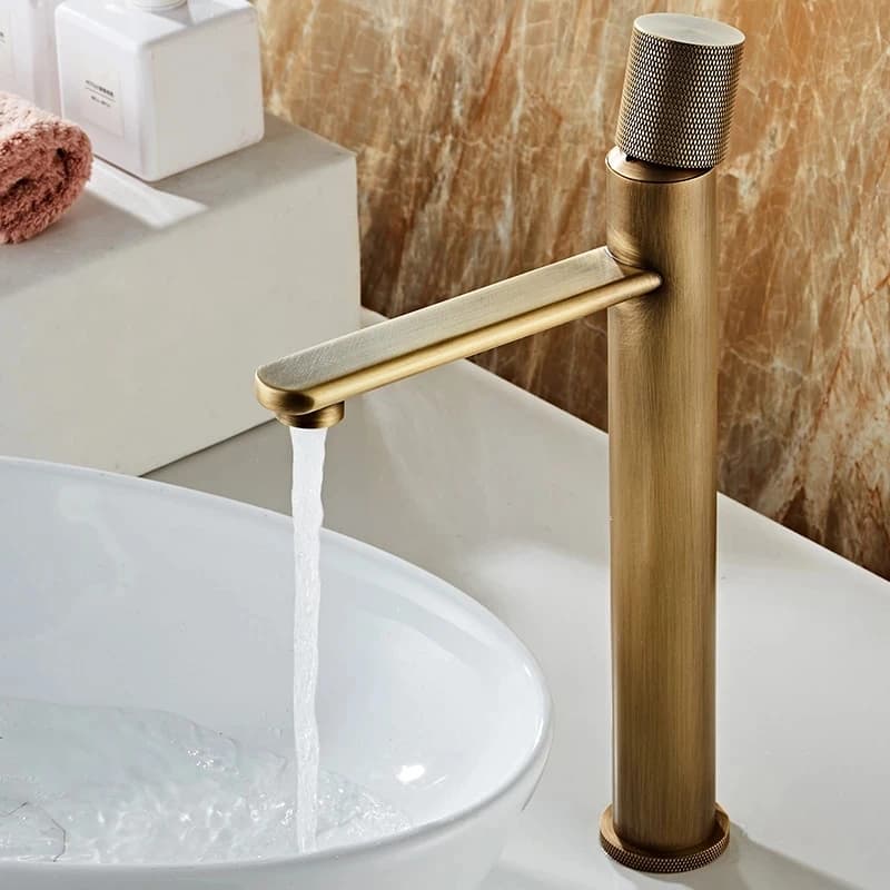 Rubinetti per lavabo Rubinetto per bagno in bronzo antico Rubinetto per lavabo per bagno in ottone caldo e freddo Rubinetto per lavabo da piano Miscelatore per acqua