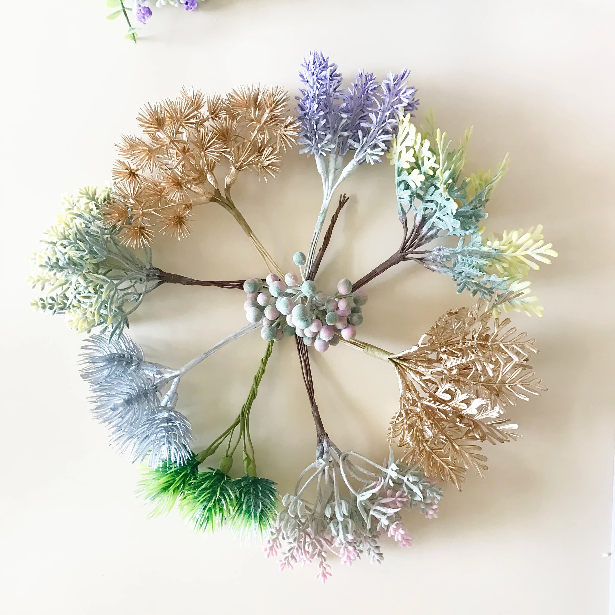 6 pezzi di erba artificiale simulazione felce pianta fiori artificiali per scrapbooking fai da te casa matrimonio decorazione natalizia