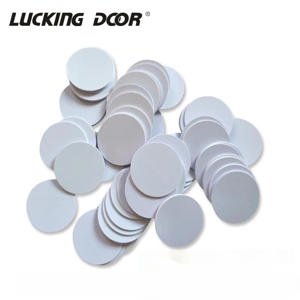50 pz/lotto NFC Ntag215 Coin Card Tag Key 13.56MHz NTAG 215 etichetta universale RFID etichetta ultraleggera per Animal Crossing