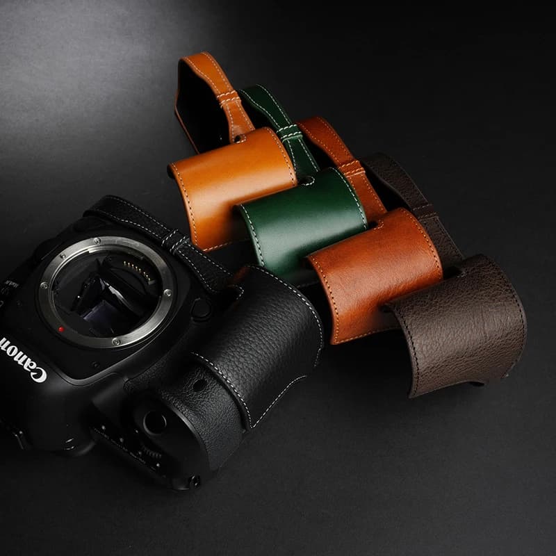 Custodia per fotocamera mezza custodia in vera pelle per Canon EOS 5D MARK IV 5D4 con apertura porta batteria