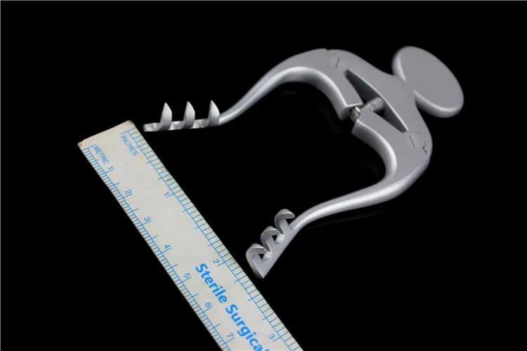 Strumento ortopedico medico Cervello Posterior cranio mano piede Multiganco caviglia distrazione della pelle Mini pinza distrattore gancio