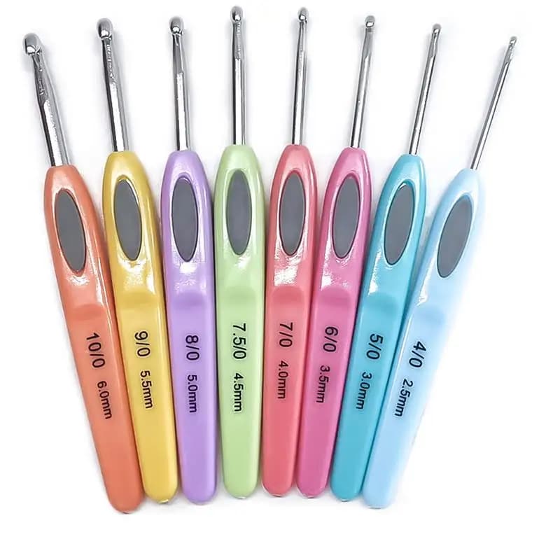 8pcs colorato morbido manico in plastica allumina uncinetti ferri da maglia Set 2.5-6mm uncinetto per tessuto aghi per cucire strumento