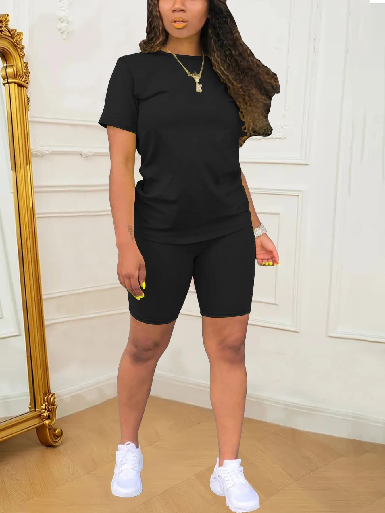 2026 Summer New Solid Color Casual Commuting Style Women's Short Sleeve and Shorts Two-piece Set