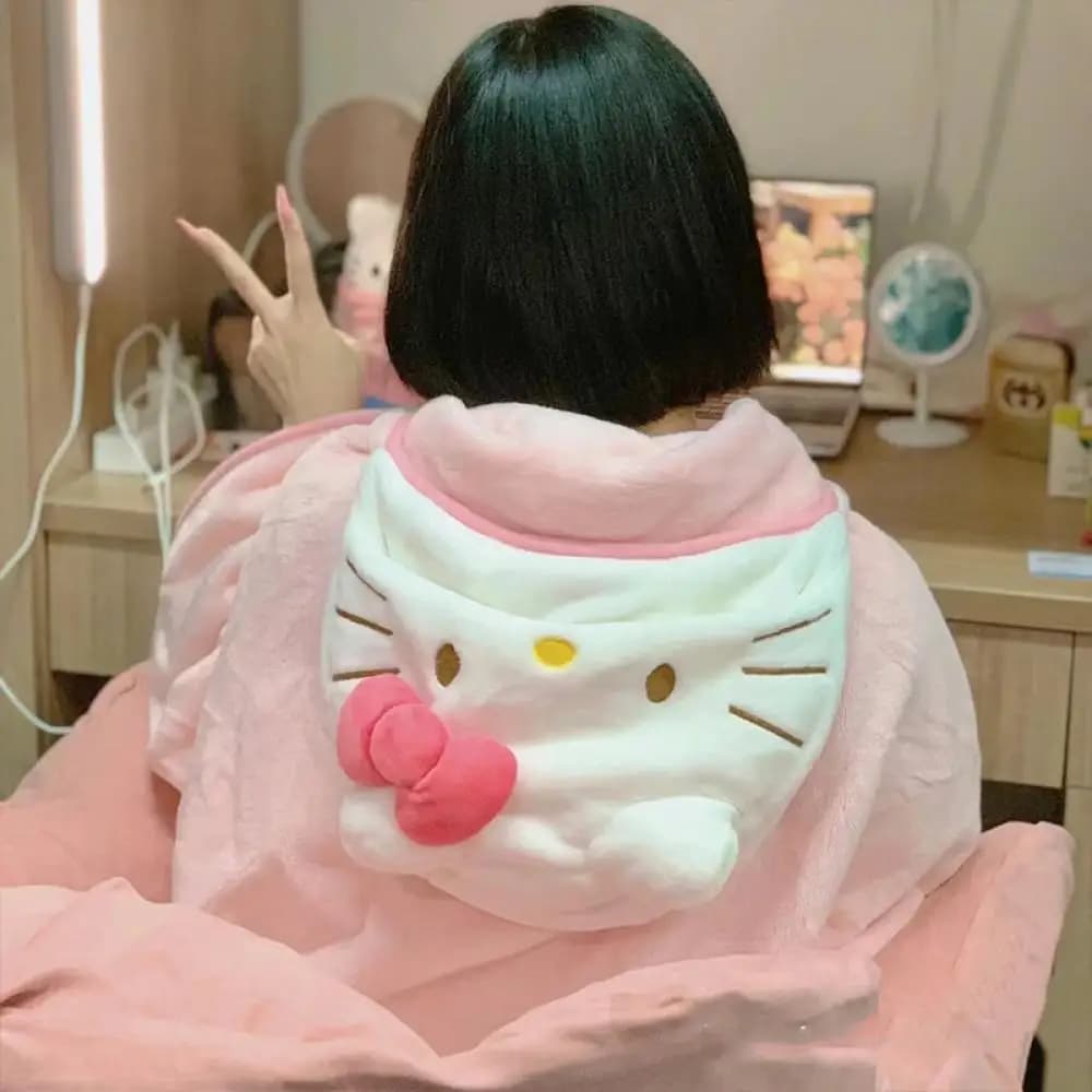 Morbido Mantello Peluche Sanrio Anime Hello Kitty, Coperta con Cappuccio Kawaii KT, Sciarpa, Cappello, Caldo e Morbido, Regalo di Compleanno per Ragazze, Ideale per Festival