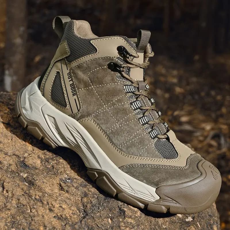 Scarpe in pelle da uomo Casual di lusso Sneakers alte in pelle scamosciata Trekking Escursionismo all'aperto Camper Utensili + Stivali da lavoro Big Size 45 46 Inverno