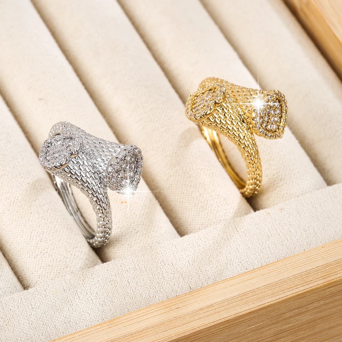 Classic Heart-Shaped Design Synthetic Zirconia Women's Ring For Daily Gift-Giving Jewelry Accessories