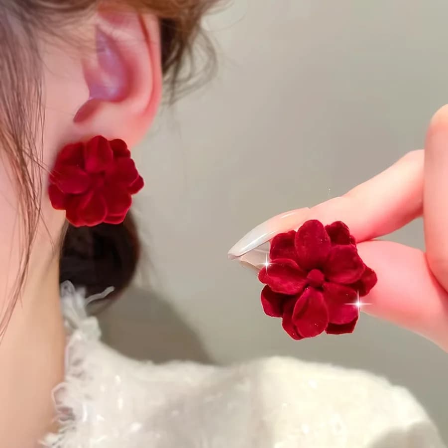 Popular women's stud earrings featuring vintage-inspired red floral design perfect for autumn and winter wear