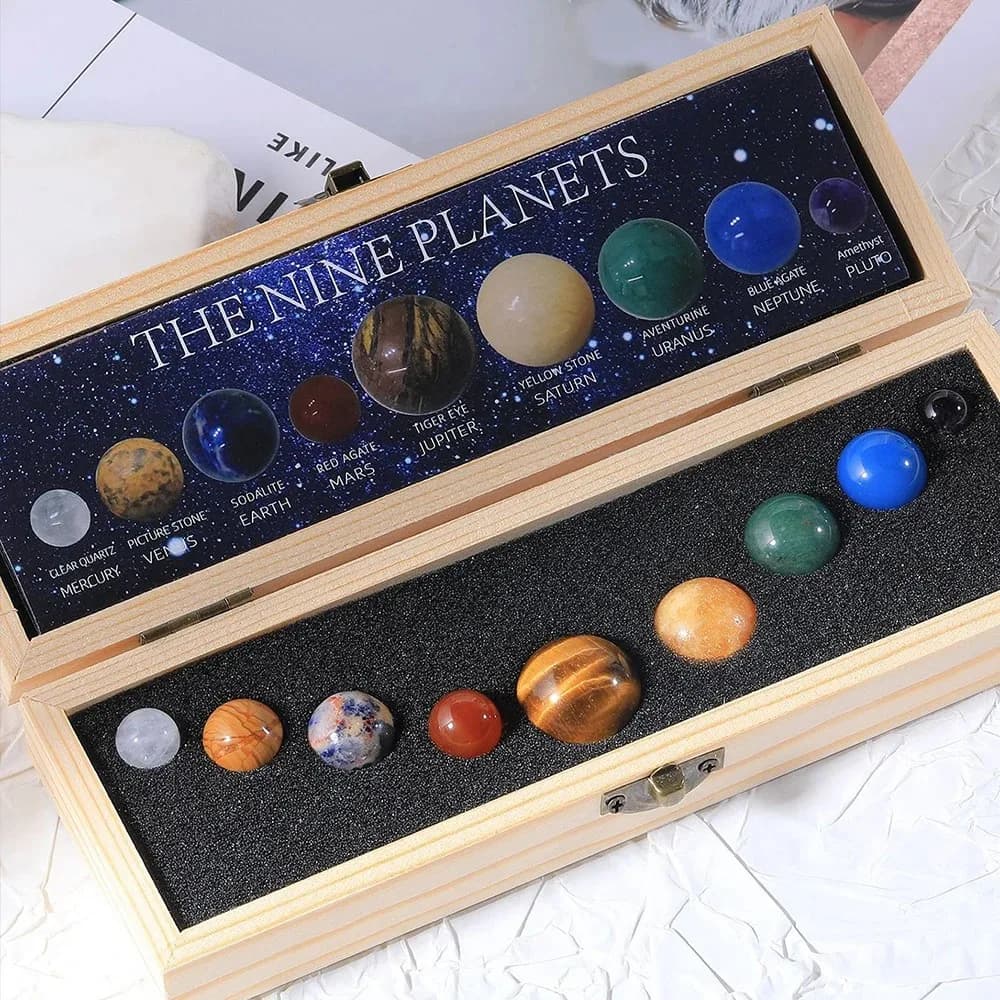Set di 9 Sfere di Cristallo del Sistema Solare - Modellino Galassia in Gemma Naturale, Ornamento Regalo per Amanti dello Spazio, Decorazione per Casa e Ufficio
