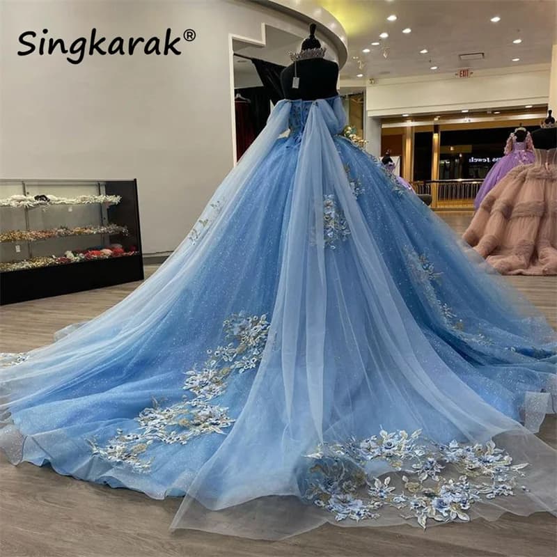 Cielo blu splendida principessa dolce 16 abiti Quinceanera fiore Applique perle cristalli abito da ballo Vestido De 15 Anos personalizzato