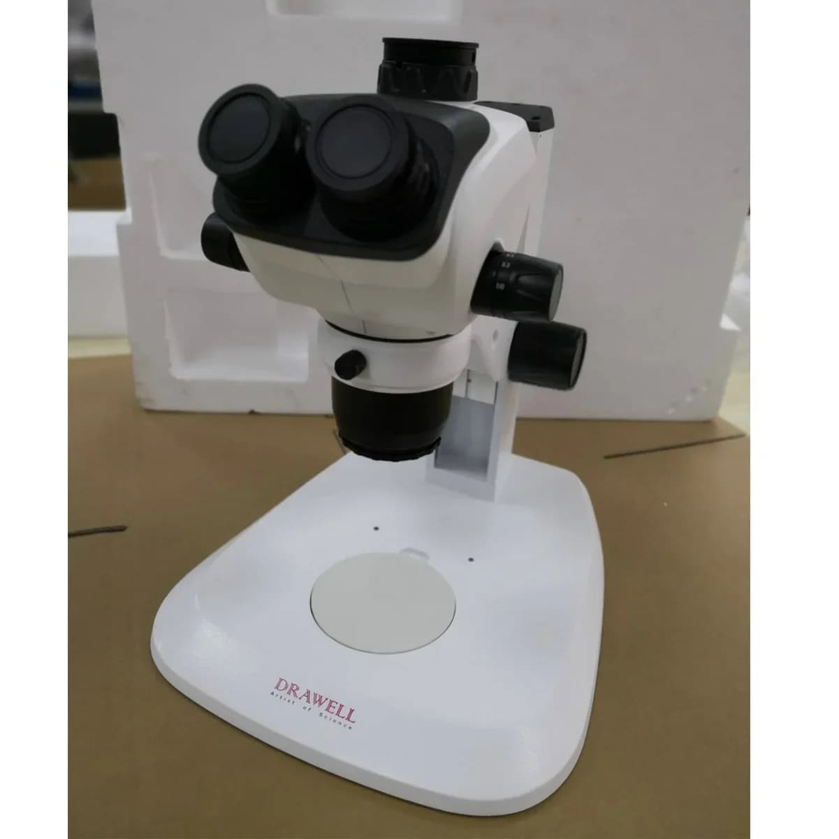 SZ810BP Microscopio stereo con zoom per microscopio realizzato in Cina