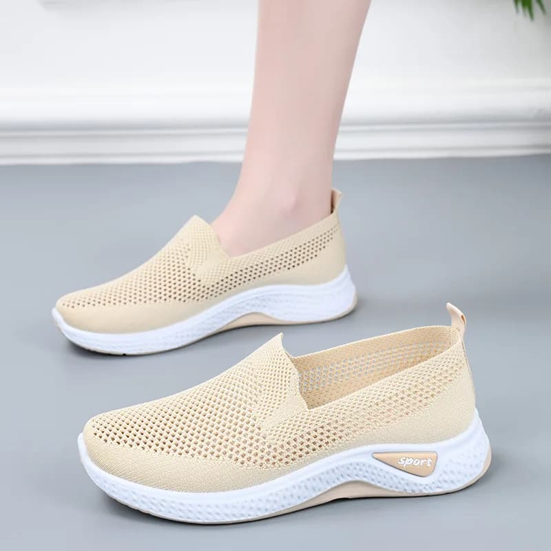 Women Mesh Casual Shoes Spring Summer Breathable Soft Sole Sneakers Lightweight Walking Shoes Outdoor Daily Comfort Footwear