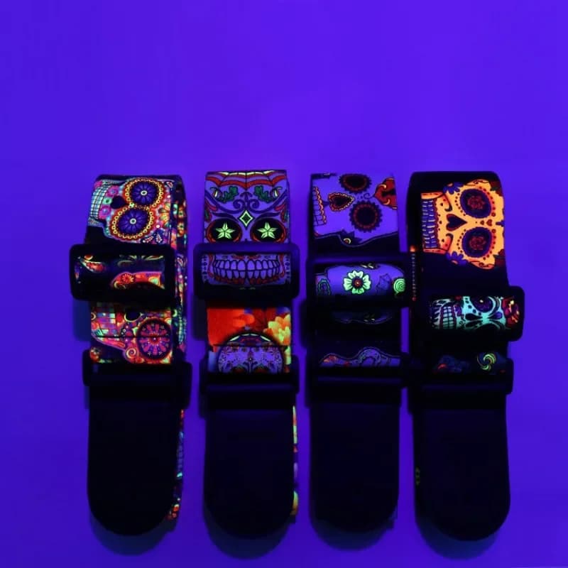 Nuovo cinturino per chitarra in pelle stampata fluorescente personalizzato cinturino regolabile per chitarra acustica chitarra elettrica basso Ukulele