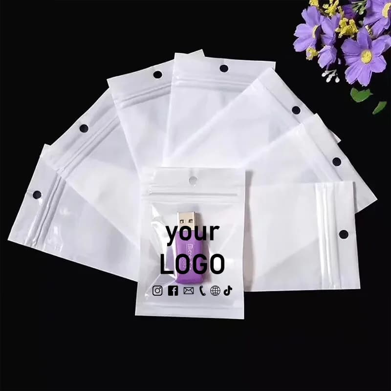 100 sacchetti a chiusura lampo con pellicola perlata bianca, piccoli sacchetti per imballaggio di accessori digitali traslucidi per prodotti, logo stampato personalizzato
