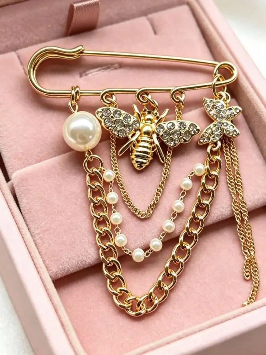 1pc Gold Bee Butterfly Rhinestone Brooch Multi-layer Tassel, Vintage Style Safety Pin, Suitable For Wearing With Suits, Scarves,