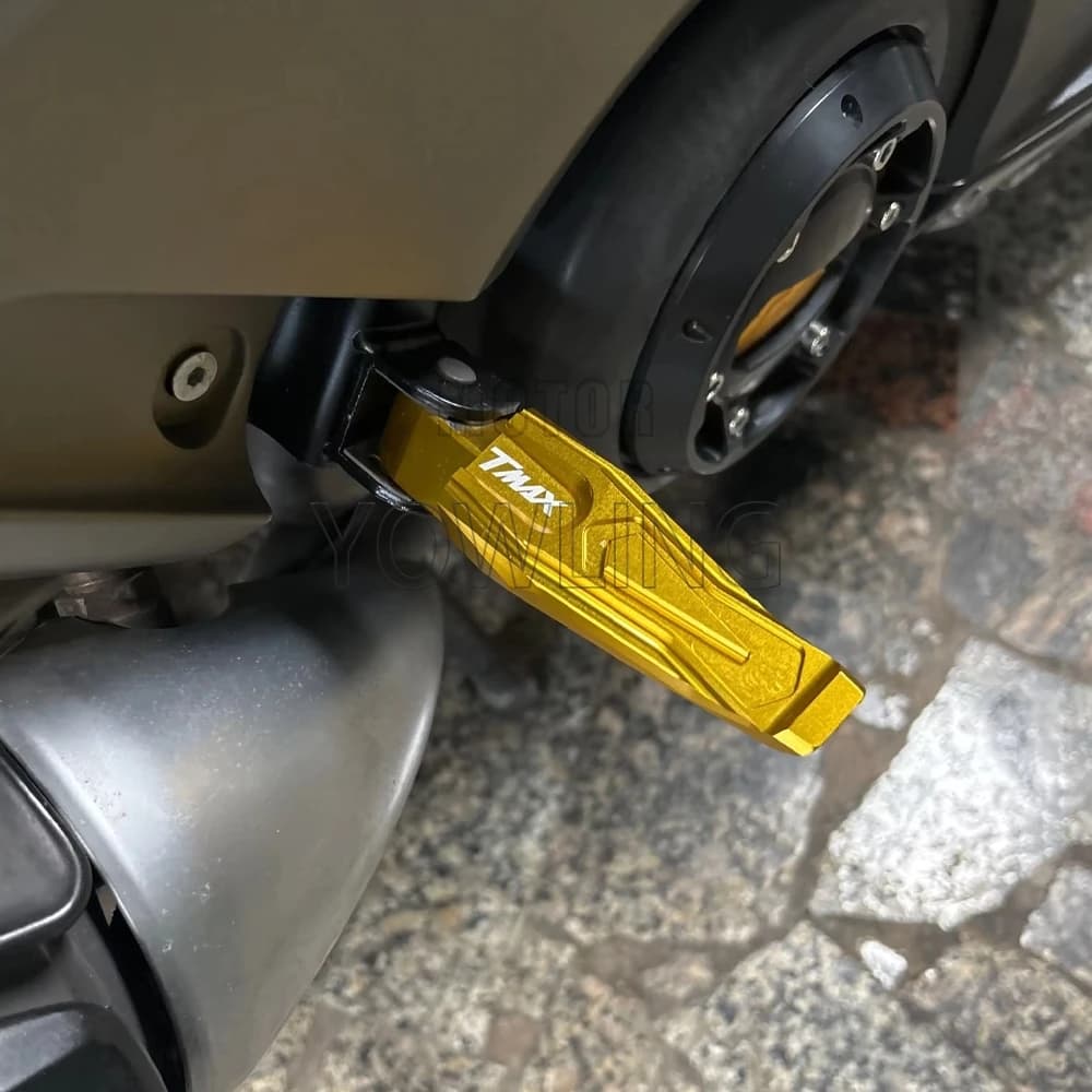Accessori Moto: Poggiapiedi Posteriori per Passeggero Yamaha Tmax530 Tmax560 Tmax500 T-MAX Tmax 530/560/500 SX DX