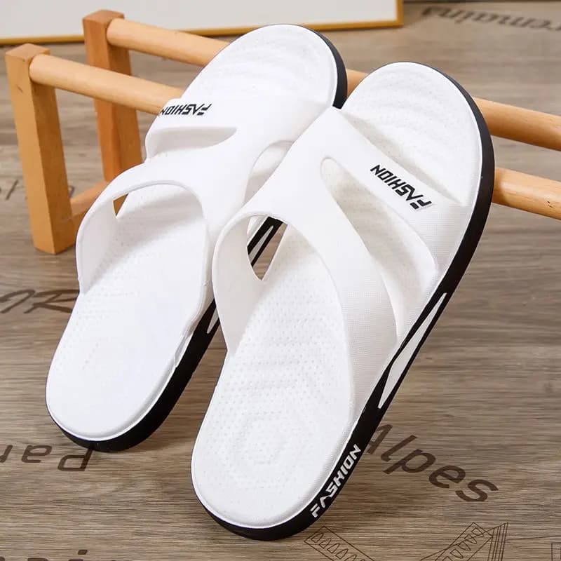 Ultra-Soft Men's Slippers Thi Bot Outdoor Anti-Odor Summer Batoom Non-Slip Home Couples Slip-On Sandals