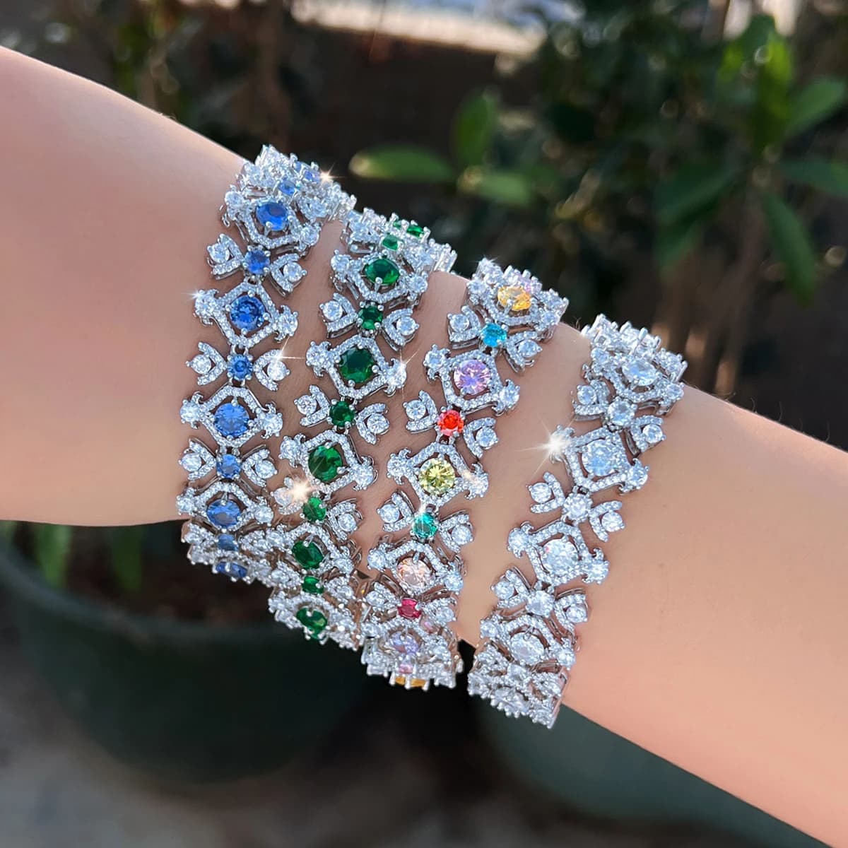 CWWZircons Bracciali Tennis Larghi con Zirconi Cubici Colorati e Brillanti per Donna, Accessori Gioielli per Abiti da Sposa S0310