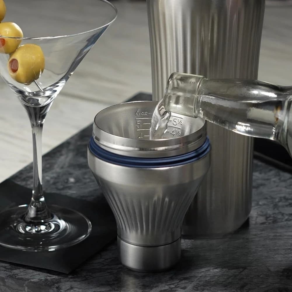 Set Shaker per Cocktail in Acciaio Inossidabile con Isolamento Sottovuoto da 825 ml con Filtro Integrato, Misurino e Panno Lucidante per