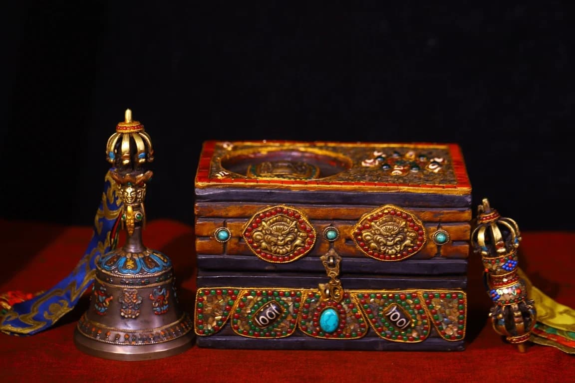 11"Tibetan Temple Collection Old Bronze Painted Mosaic Gem gZi Beads Shell Eight Treasures Old Ringing Bell Vajra Bodhi Root Box
