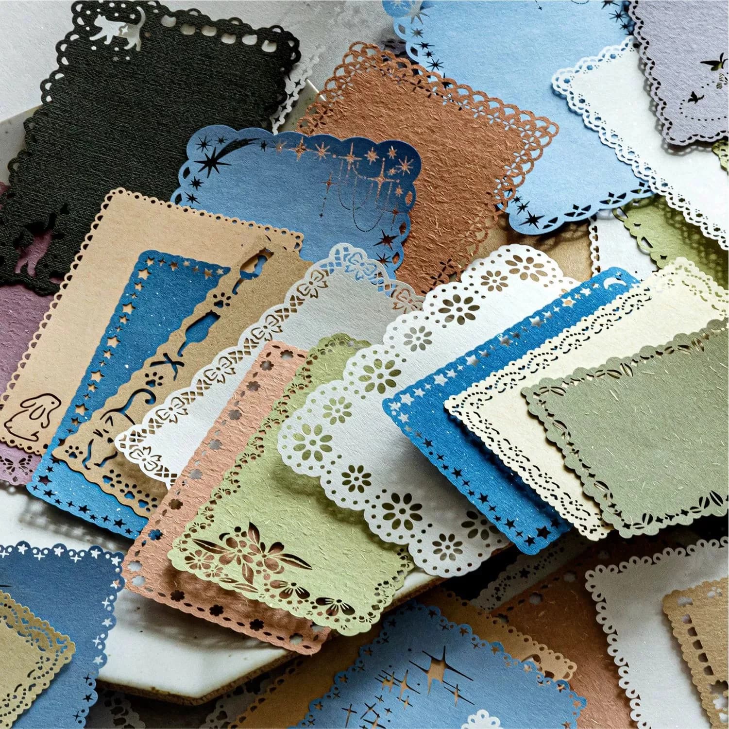 10 Sheets Hollow Out Lace Paper Set, Vintage Lace Trim Journal Background Paper, Aesthetic DIY Scrapbooking Supplies