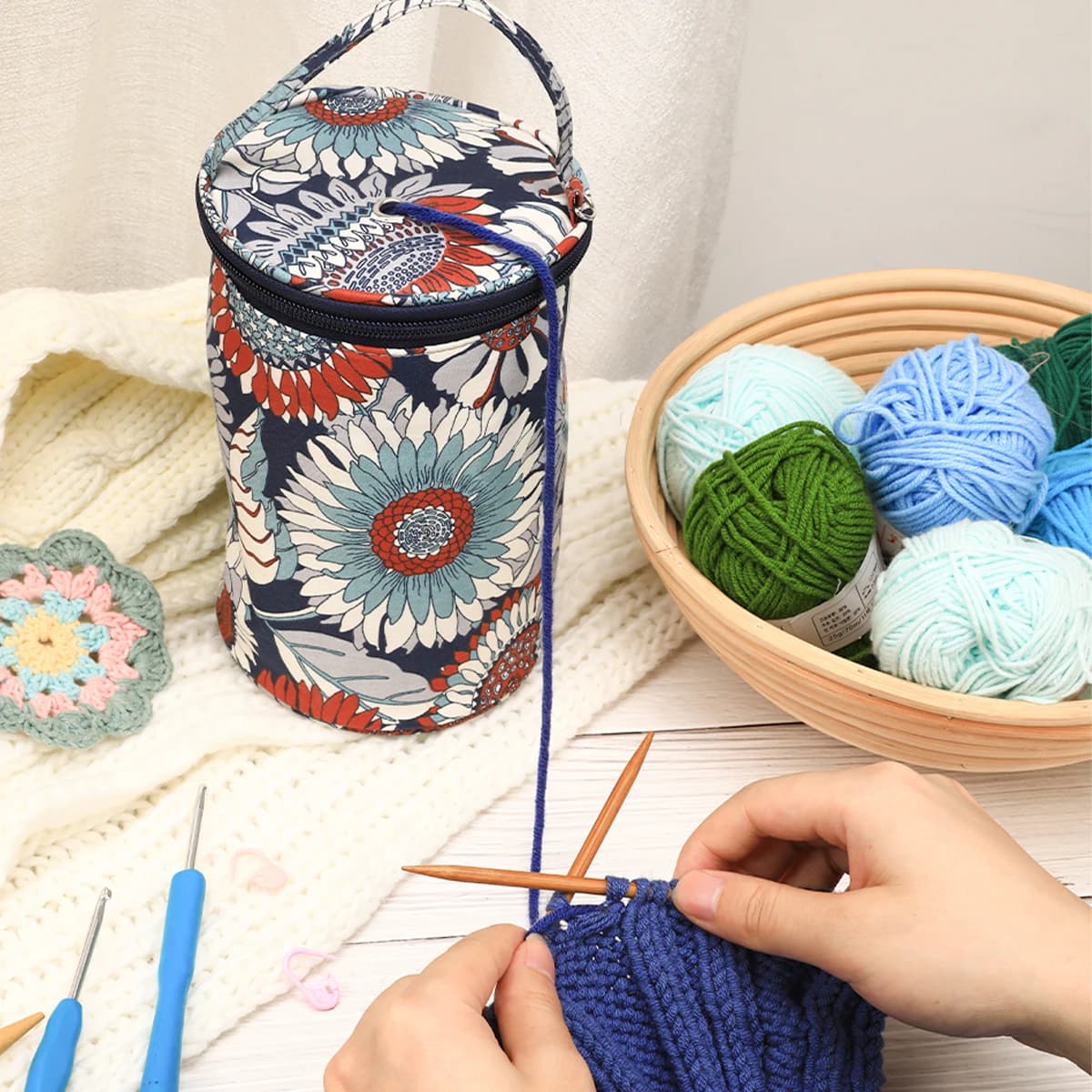 Hot New Small Yarn Storage Bag Borsa vuota per maglieria con fiori Borsa impermeabile per ganci all'uncinetto per accessori da cucito Strumenti regalo