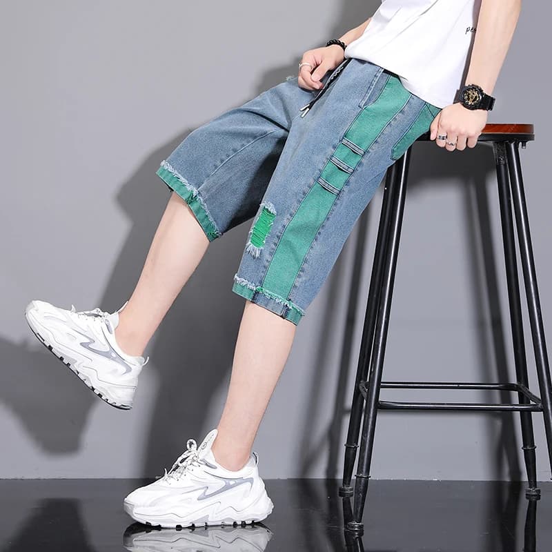 Pantaloncini Jeans Casual da Uomo Estivi Sottili a Gamba Dritta, Resistenti all'Usura, con Design a Strappi, Versatili, in Denim di Cotone, a Tre Quarti