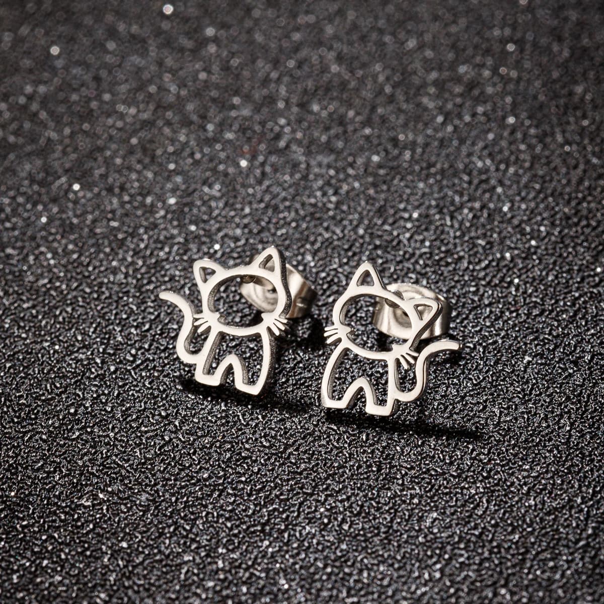 1 pair of stainless steel button earrings with cute cat for men and women, punk, students, gifts, trend, fashion, small button earrings