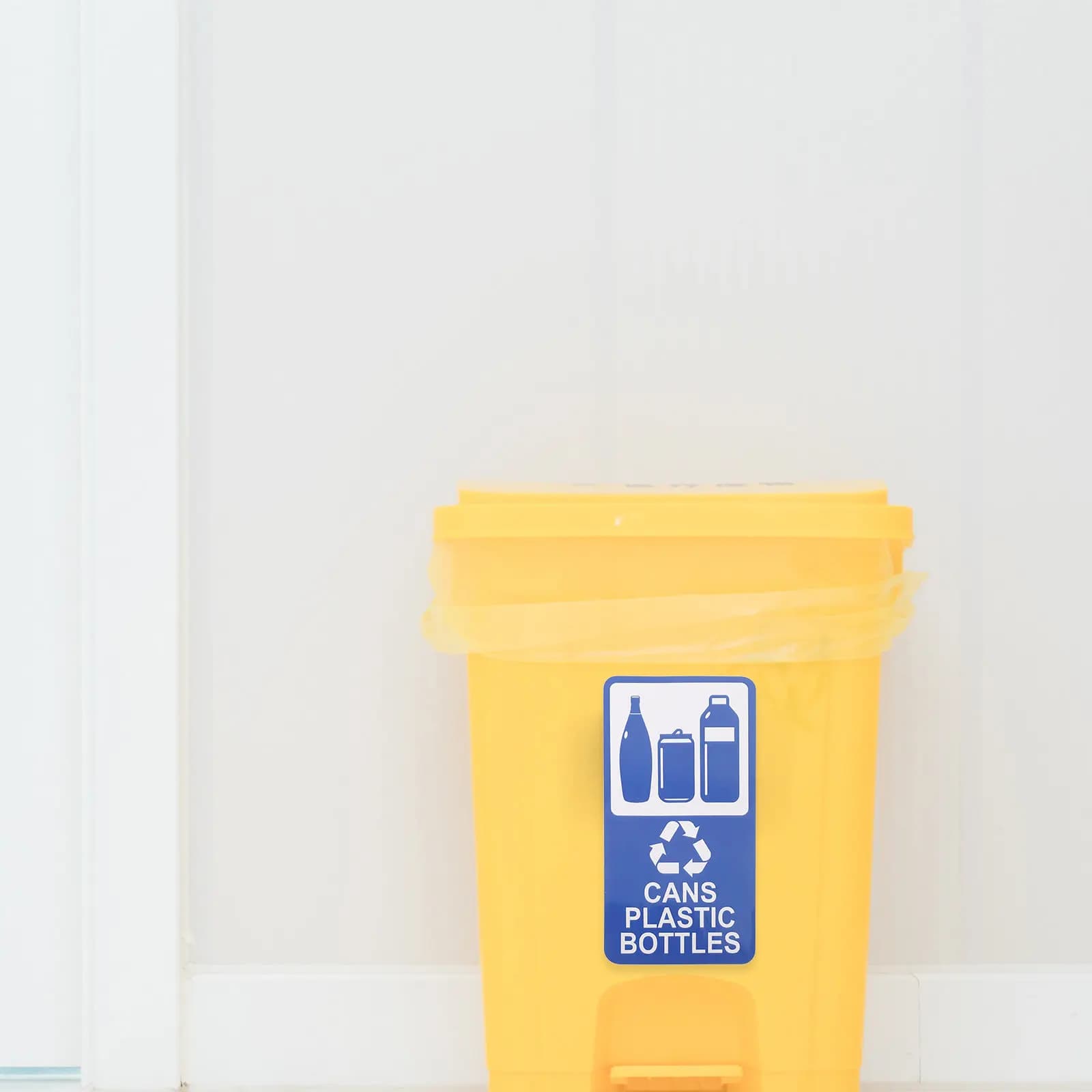 6 Pezzi Adesivi per Riciclaggio per Contenitori della Spazzatura, Impermeabili, Autoadesivi, in Vinile Plastico, per Bottiglie e Lattine, Ideali per Casa, Appartamento, Hotel