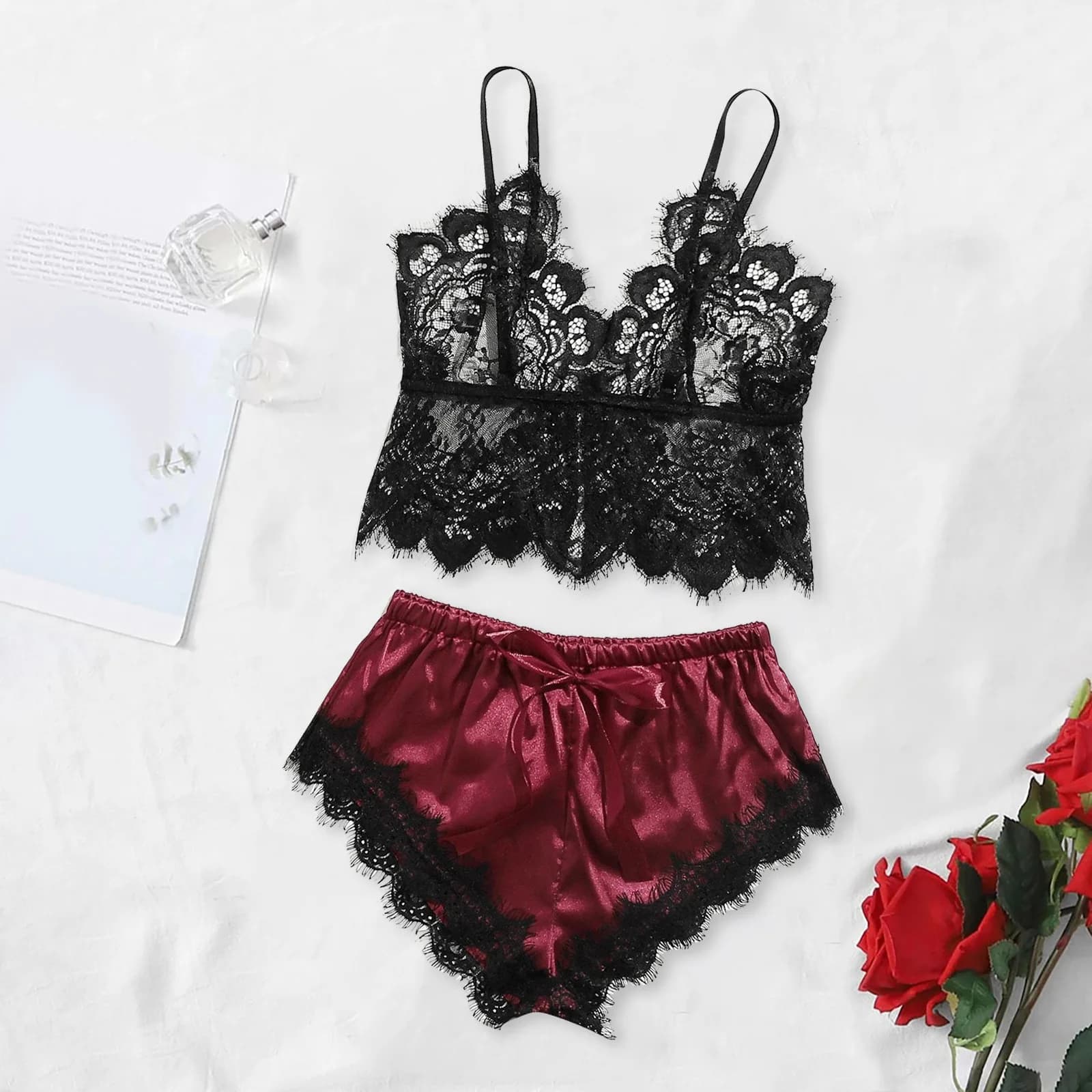 Pantaloncini con bretelle in pizzo moda europea e americana di grandi dimensioni che flirtano divertenti pigiami lingerie da donna in due pezzi