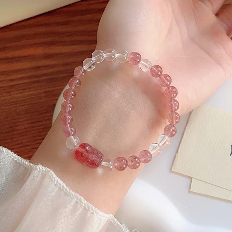 Pixiu fragola naturale primavera estate per le donne nuovo braccialetto di cristallo bianco stile cinese gioielli Hanfu regalo migliore amico