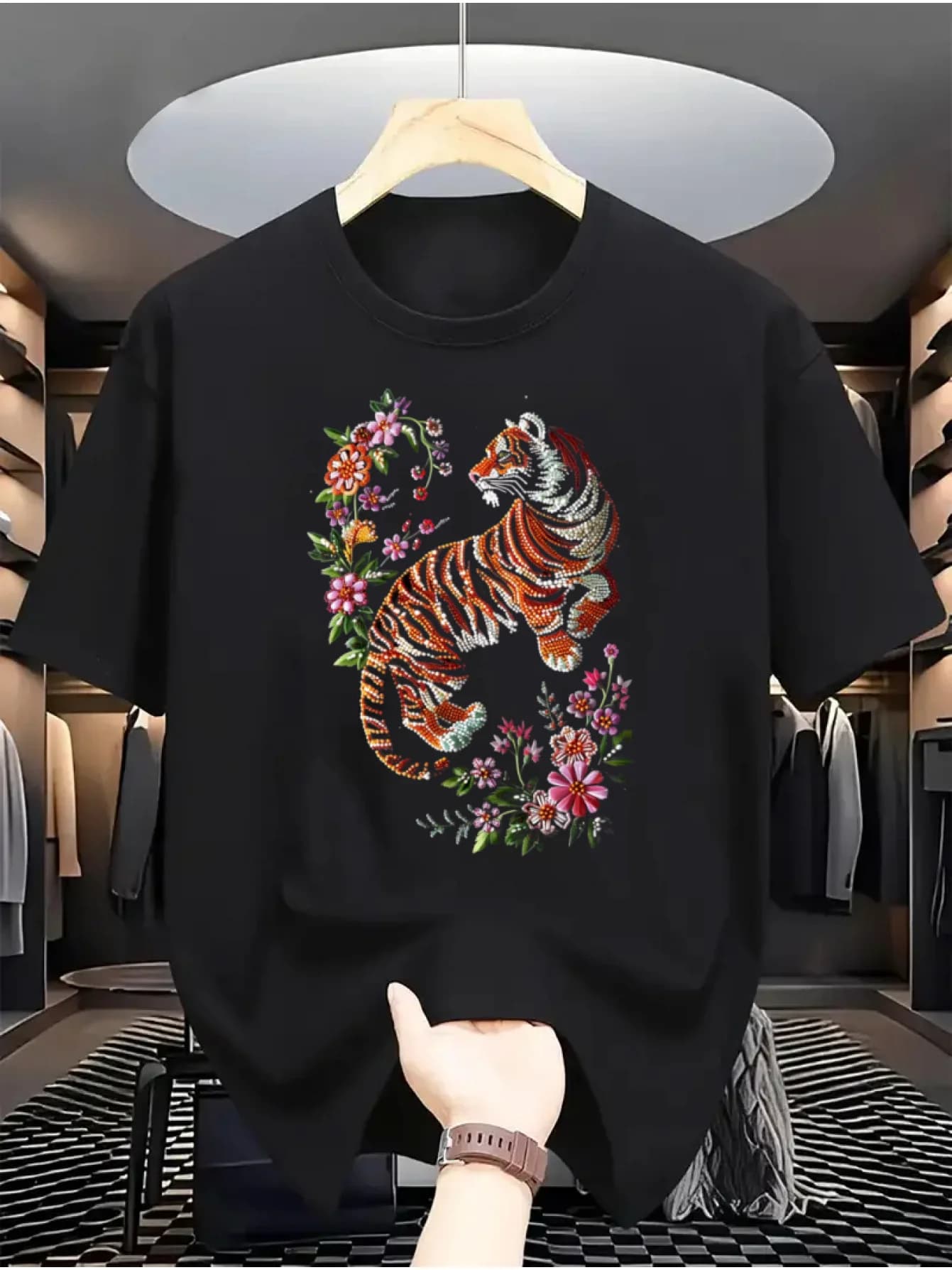 T-shirt casual da uomo in cotone 100% a maniche corte con tigre brillante e ricami floreali, comoda e ben aderente, oversize