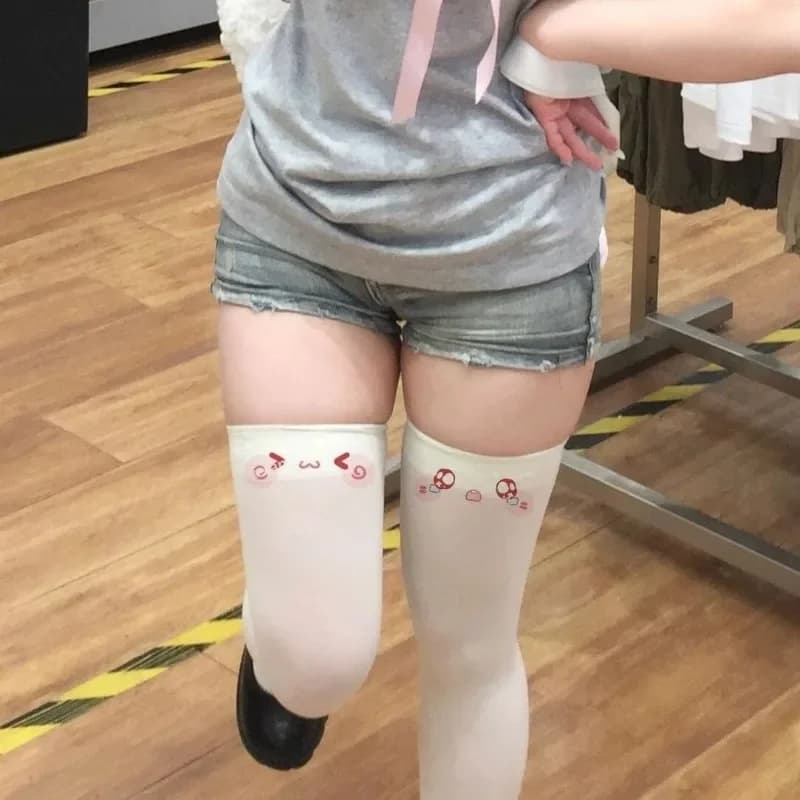 Calzini alla coscia con espressione giapponese Kawaii Calzini lunghi con stampa bianca JK Harajuku Calze alte alla coscia sopra il ginocchio Calzini cosplay Y2K