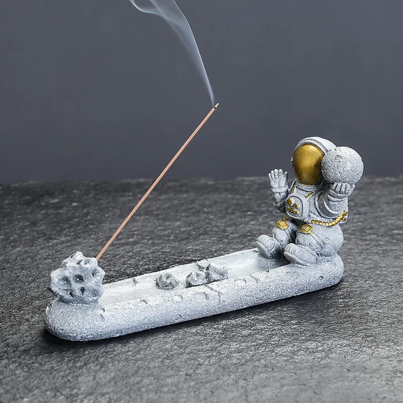 1pc Resina Astronauta Bruciatore di Incenso Creativo Decorazioni Per La Casa Spazio Uomo Bastone di Incenso Titolare Per Natale e San Valentino